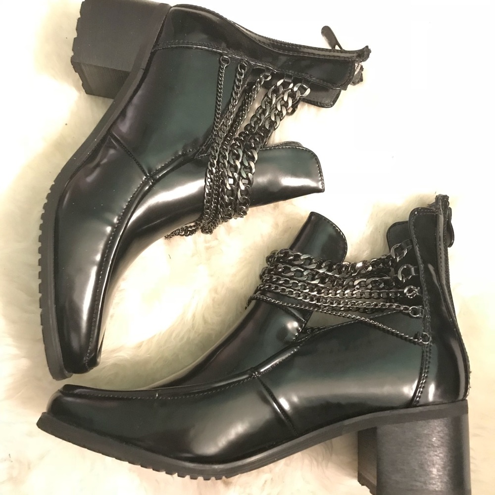 Missguided Chain Ankle Booties